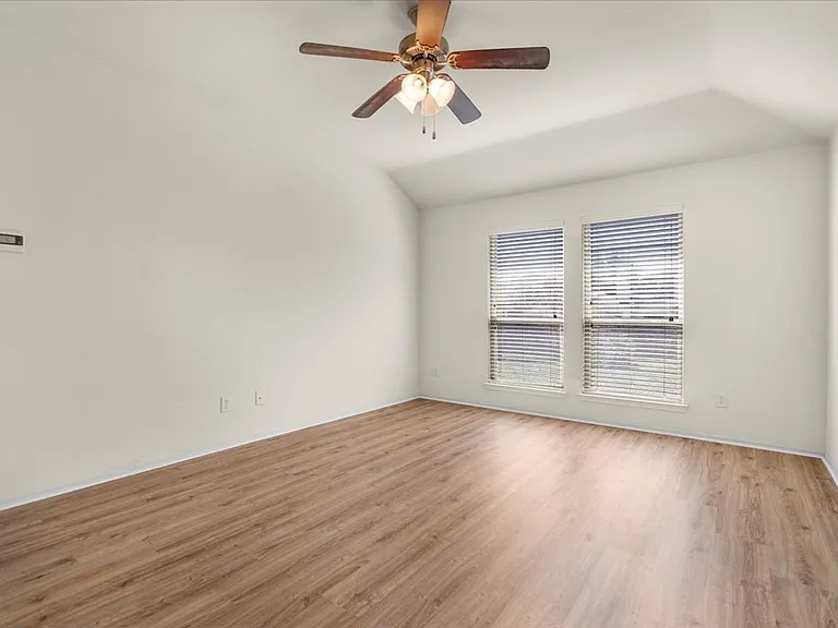 1729 Park Trails Blvd — Photo 14