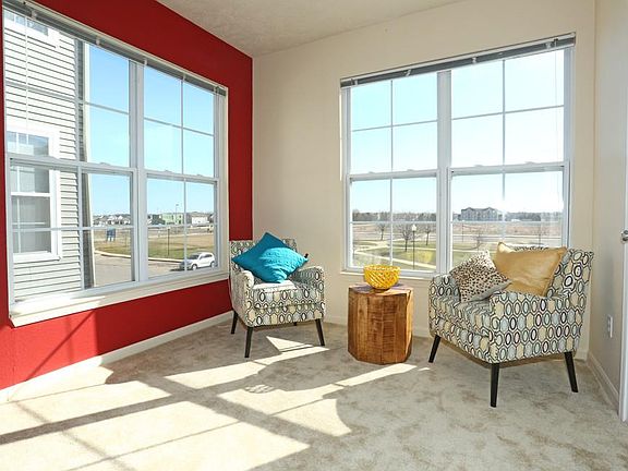 2nd image of 3500 Beaumont Park Dr APT 306