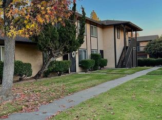 10325 Restful Ct, Santee, CA 92071