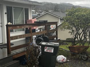 1109 Acacia Ave #B, Garibaldi, OR 97118