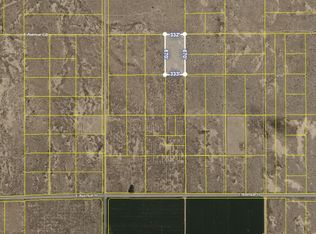 Corner Ave, Lancaster, CA 93535