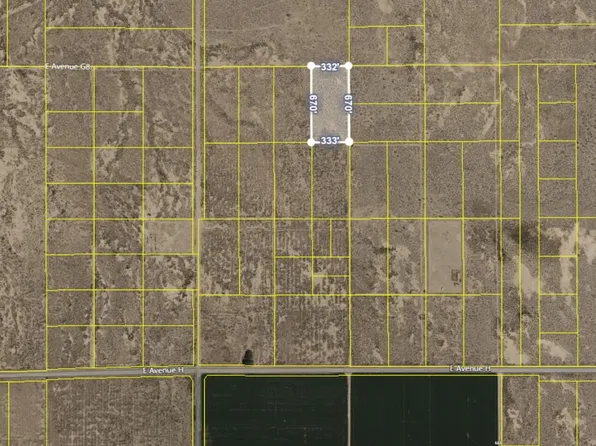 Corner Ave, Lancaster, CA 93535