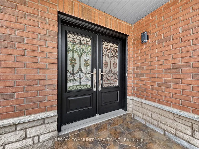 29 River Forest St W — Photo 6