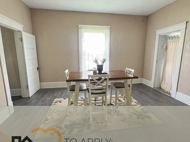 401 E Harrison St — Photo 4