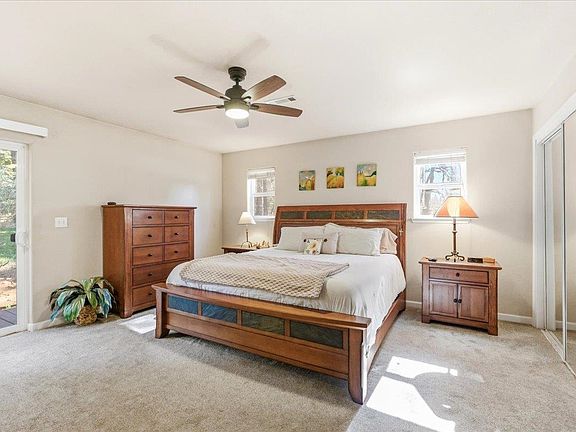 4th image of 833 Remour Ln
