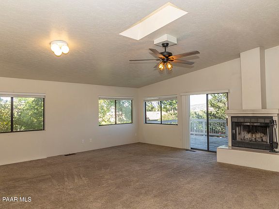 5th image of 1795 Pacific Ave