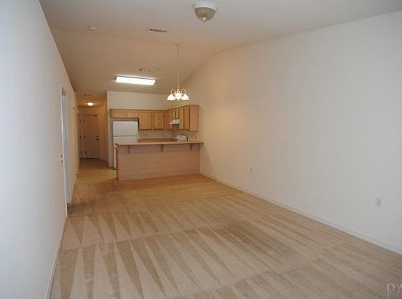 5th image of 9571 Cobblebrook Dr
