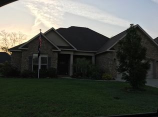 109 Sandringham Ct, Warner Robins, GA 31088