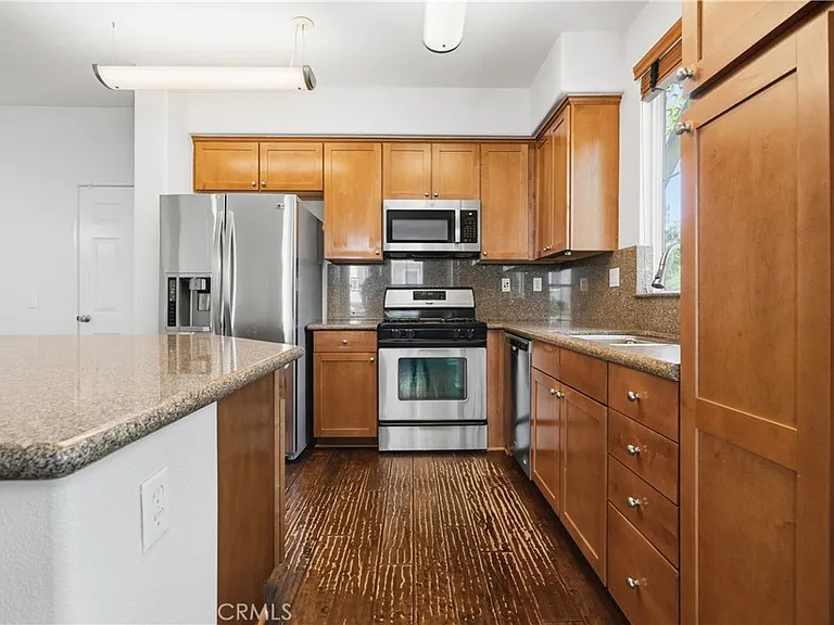 15 Platinum Cir — Photo 6