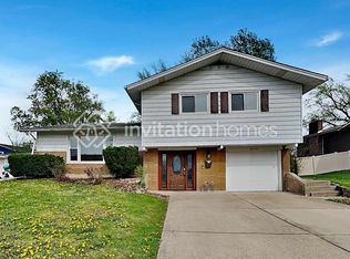 14723 Menard Ave, Oak Forest, IL 60452