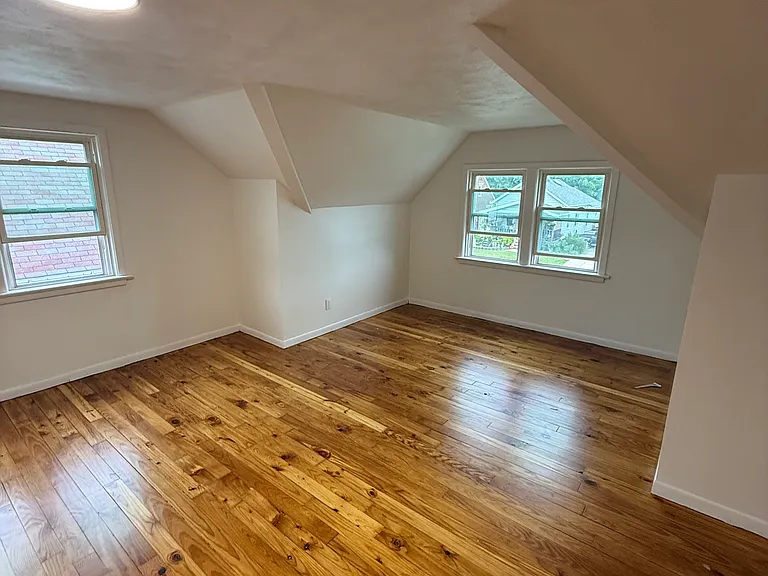 4909 Wood Ave — Photo 9