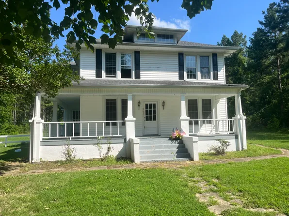 261 Spring Garden Rd, Chatham, VA 24531