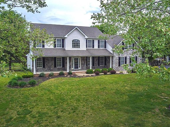 2nd image of 103 Westside Ln