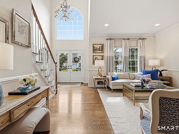 2nd image of 35 Lilac Lane