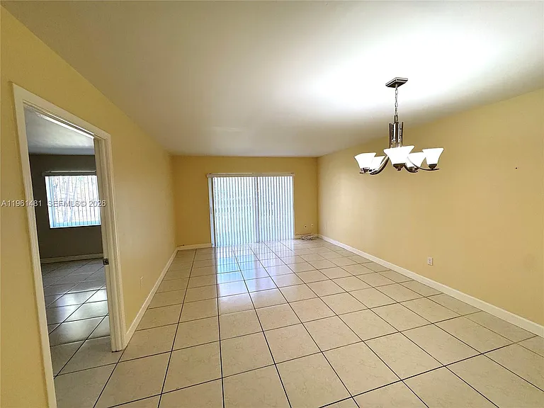8101 Camino Real #C-115 — Photo 4