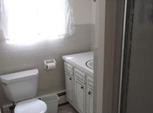 13 Hardwood Ln, Westerly, RI 02891