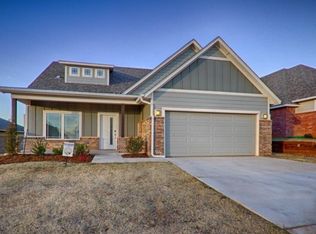 617 NW 179th Cir, Edmond, OK 73012