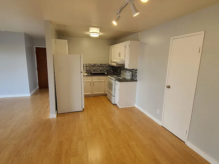 74 Crestline Dr #1 — Photo 13