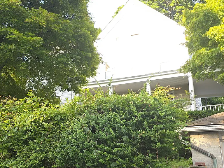 Hillside Pl — Photo 9