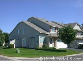 9861 Hamlet Ln S, Cottage Grove, MN 55016