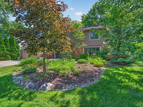 5th image of 4603 Aboite Lake Dr