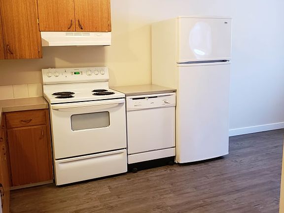 3rd image of 10126 104th Ave #2