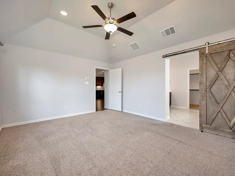 1104 Superbloom Ave — Photo 13