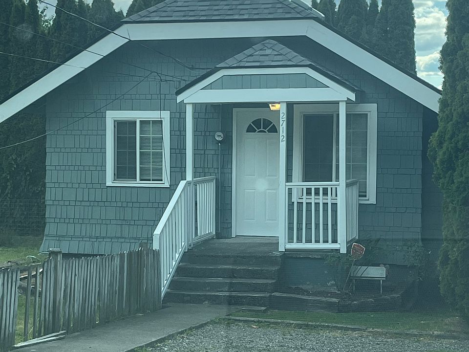 1st image of 2712 Sylvan Dr W