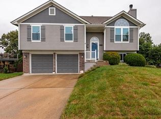 7515 N Kentucky Ave, Kansas City, MO 64158