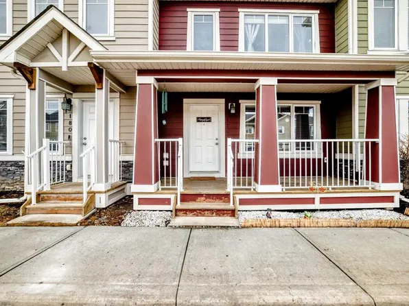 176 Cascades Pass, Chestermere, AB T1X 0K8