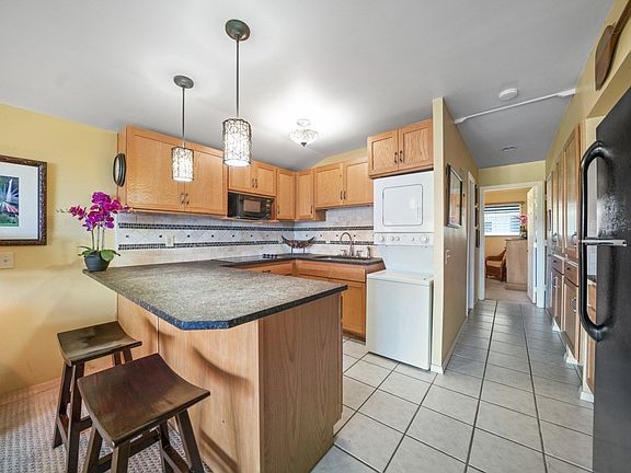 3rd image of 75-6100 Alii Dr APT C35