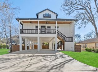 3133 Hamilton St, La Porte, TX 77571