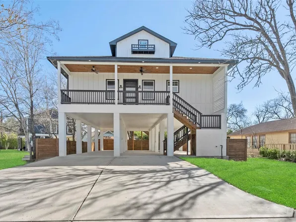 3133 Hamilton St, La Porte, TX 77571