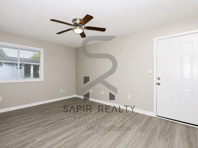 359 Lanier St NW #6 — Photo 7