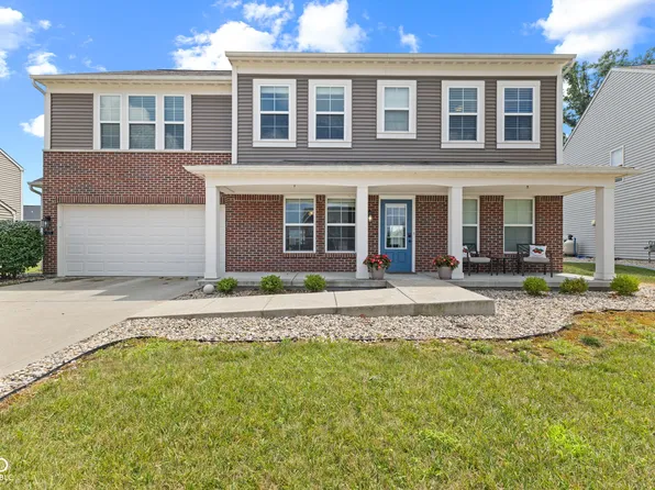 1425 Turkington Ct, Greenwood, IN 46143