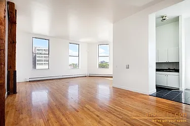 Rented by aptsandlofts.com