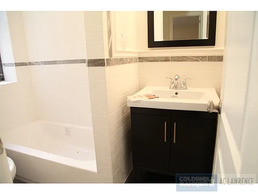 Rented by Aclawrence | media 21