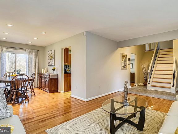 5th image of 2735 Valestra Cir