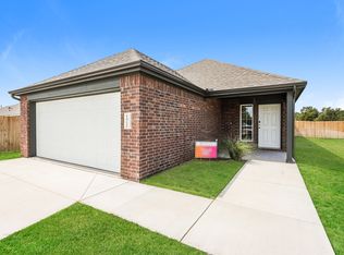 1512 Crimson Lake Blvd, El Reno, OK 73036