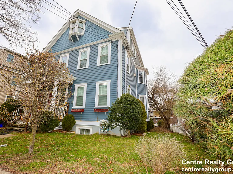 127 Nonantum St #2 — Photo 37