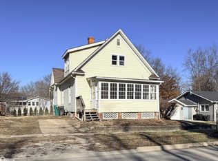 509 E Adams Ave, Fairfield, IA 52556