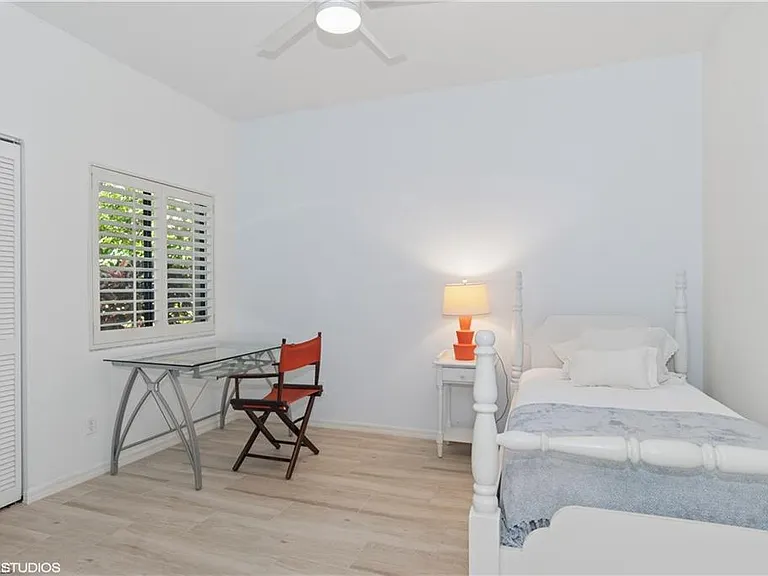 7048 Pelican Bay Blvd #C-105 — Photo 17