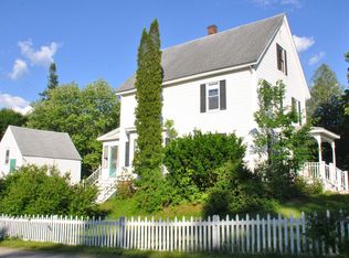 206 Pleasant St, Franklin, NH 03235