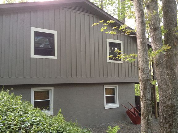 Windows- 3 sides lower level