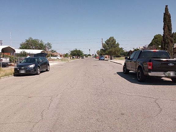 4th image of 5821 Sturgeon Dr