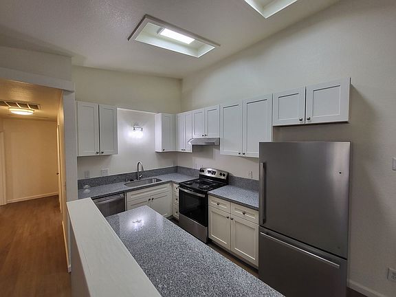 2nd image of 609 Linda Kay Ct #Lin0609