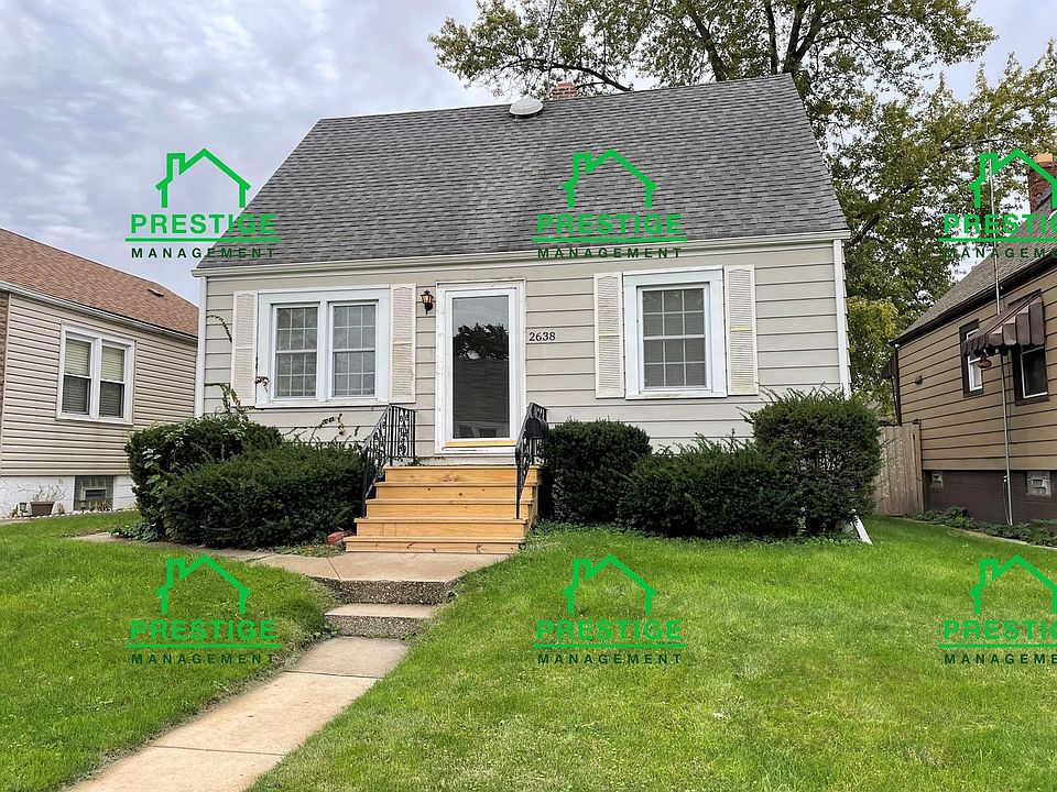 1st image of 2638 162nd Pl