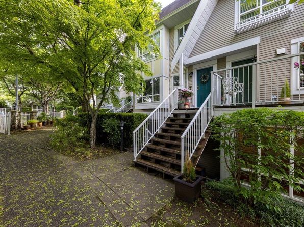 6588 Southoaks Cres #79, Burnaby, BC V5E 4K1