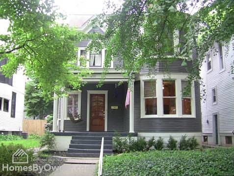2nd image of 1850 Edgeland Ave