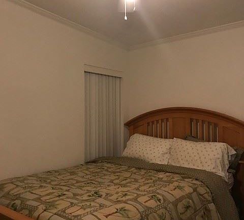 3rd image of 461 Waterview Dr
